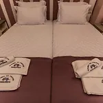 Apart Otel никонел Oborishte