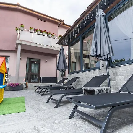 Aparthotel никонел