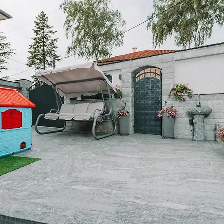 никонел Aparthotel Oborishte