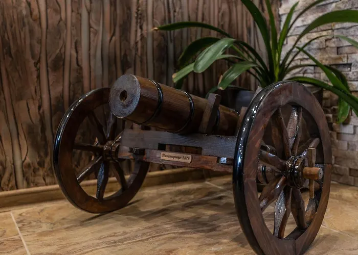 никонел Aparthotel 4*